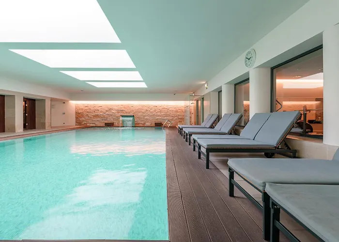 Hotel com jacuzzi: Hotel Dom Goncalo & Spa